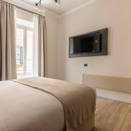 Home At Rome Luxury Navona Guesthouse