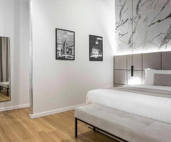 Konukevi At Luxury Navona 4*