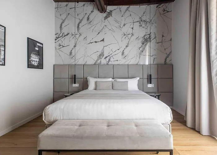 At Luxury Navona 4* Roma