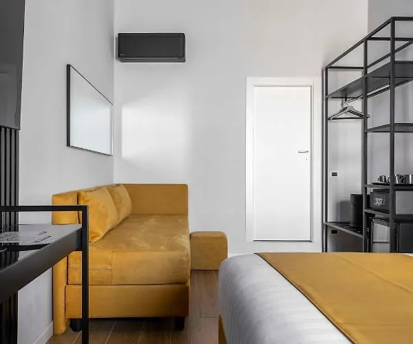 Konukevi At Luxury Navona 4*
